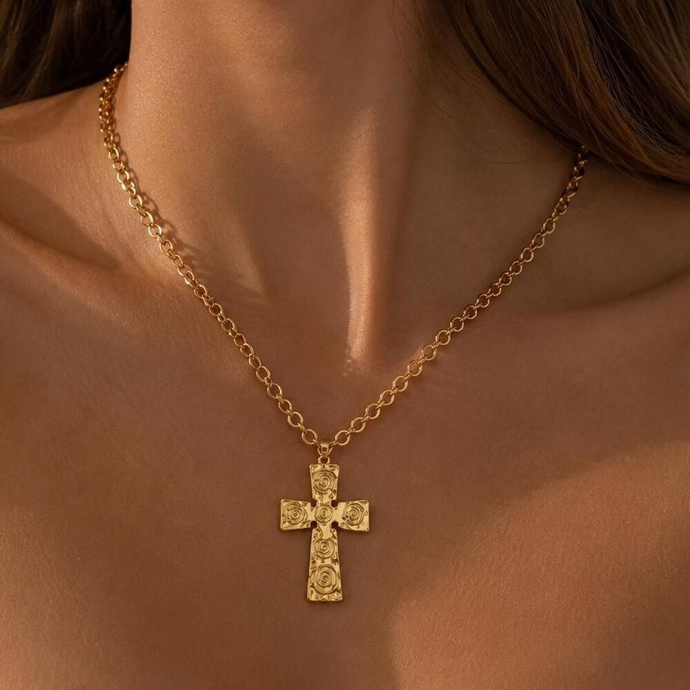 gold cross necklace D66